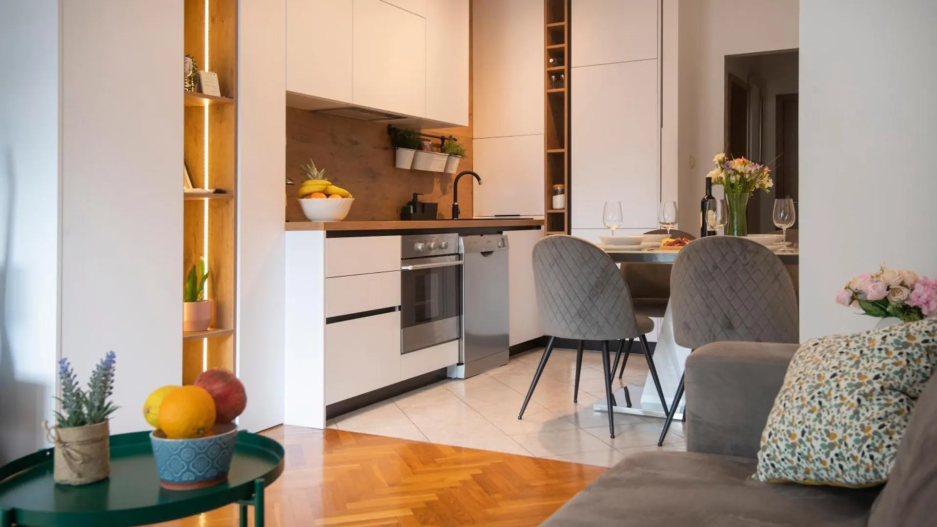 Apartman Petado Split 0*,  Croatia